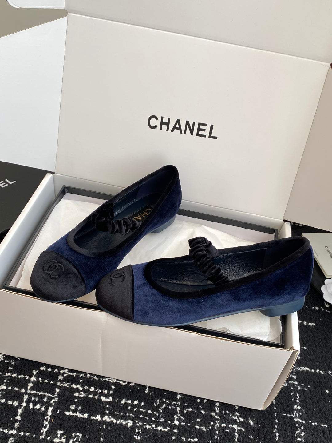 CC 25SS Embroidered Double C Logo Mary Janes Blue Suede 473426