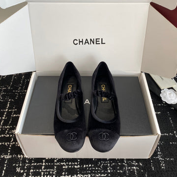 CC 25SS Embroidered Double C Logo Mary Janes Black Suede 473423