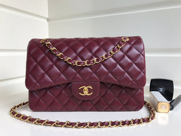 CC Classic Jumbo 30CM Burgundy Lambskin Gold Hardware