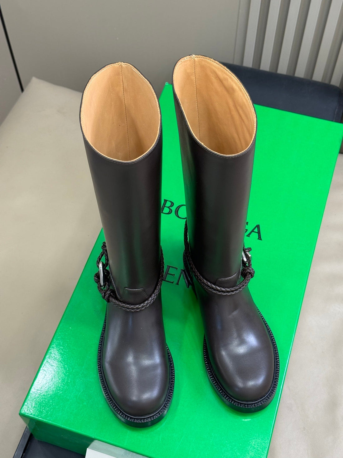 Bv 25FW James Boots With Coaxial Detailing And Signature Metal Triangle In Fondant Calfskin
