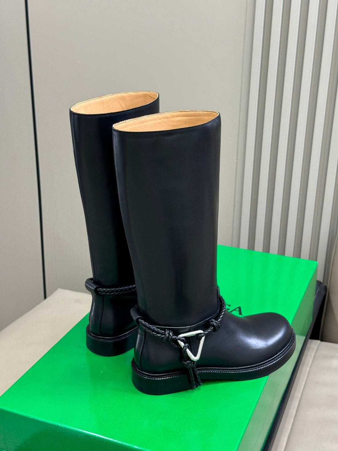 Bv 25FW James Boots With Coaxial Detailing And Signature Metal Triangle In Black Calfskin
