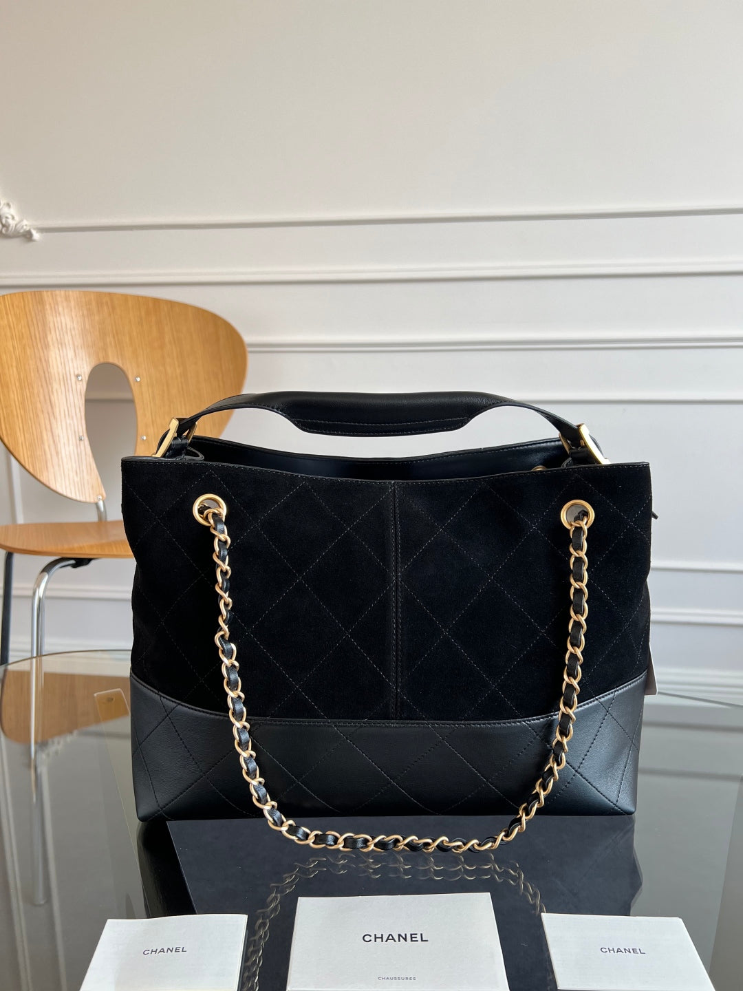 CC 25A Small Tote 36CM Black Suede Black Calfskin
