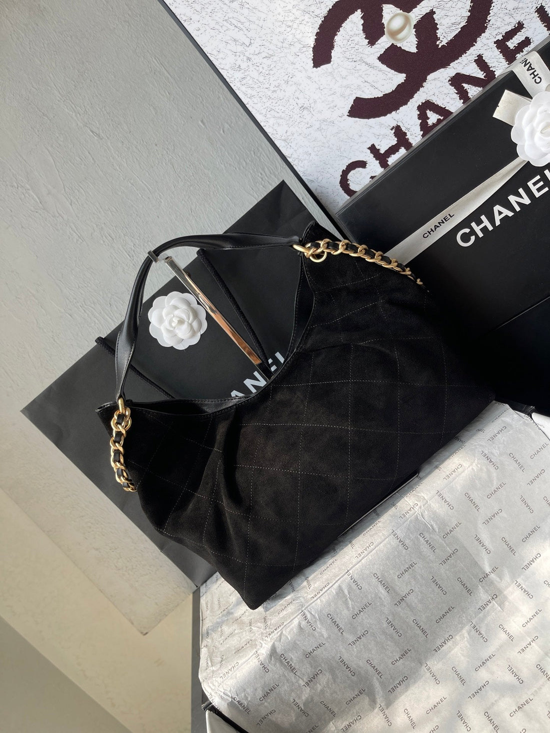 CC 25A Tote Bag 33CM Black Suede
