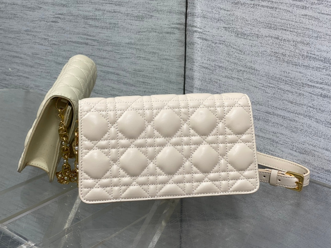 CD Pearl Chain Bag Cream 21CM Lambskin