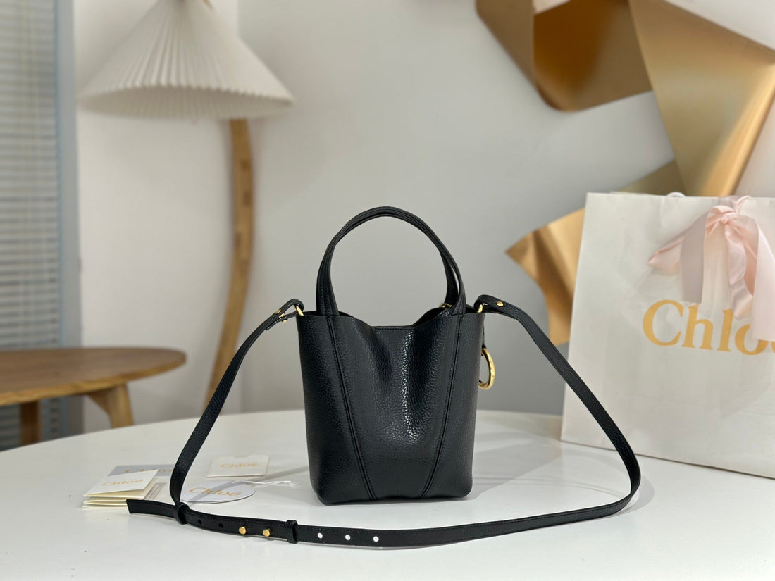 Chloé Spin Tote Bag Small 18CM Black Calfskin 272275