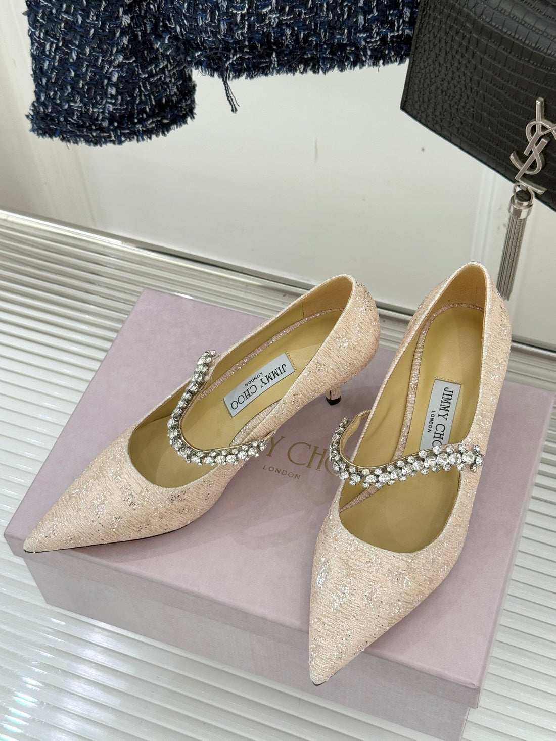 Jimmy Choo Classic Diamond Chain Point Toe High Heels Champagne Glitter Sheepskin 573546
