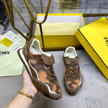 Fendi Wave Pulse Lace-Up Light Brown Sneakers Suede 575432