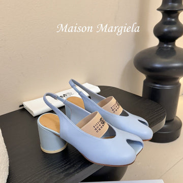 Maison Margiela Split-Toe Peep-Toe Chunky Heel Slingback Blue In Sheepskin 580436