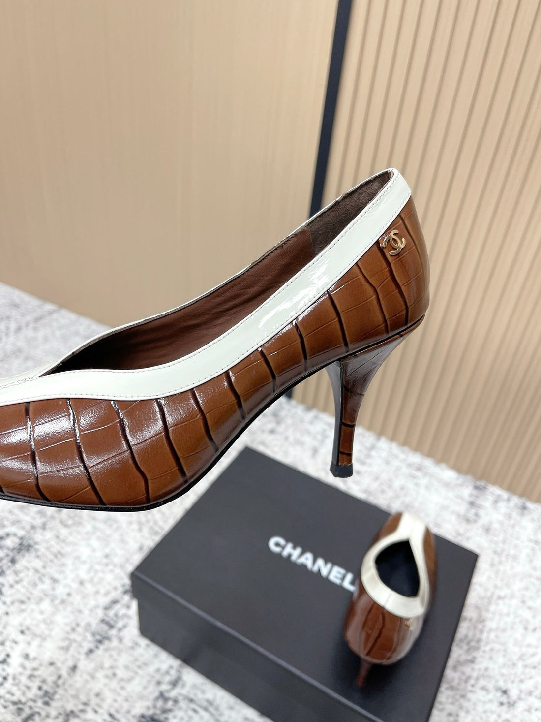 Chanel 26 Closed-Toe Slingback Brown In Cowhide 591407