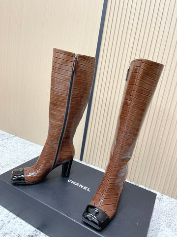 Chanel Fall/Winter Chelsea Brown High Boots In Cowhide 591403