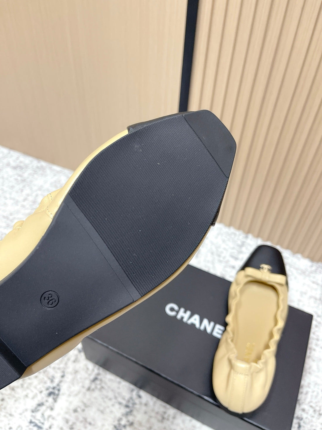 Chanel 26 Ruffle Brown Black Ballet Flats In Lambskin 591374
