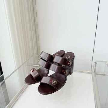 Chanel 26 Turnlock 85 Burgundy Sandal Mule In Lambskin 597393