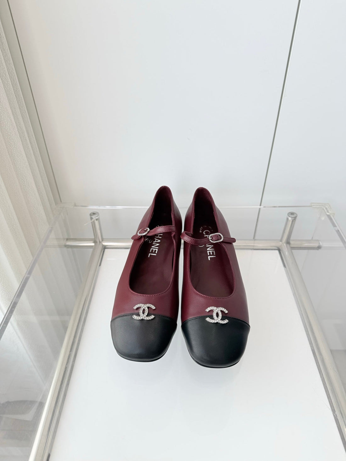 Chanel 26 Maryjane Shoes Burgundy Black Lambskin 597383