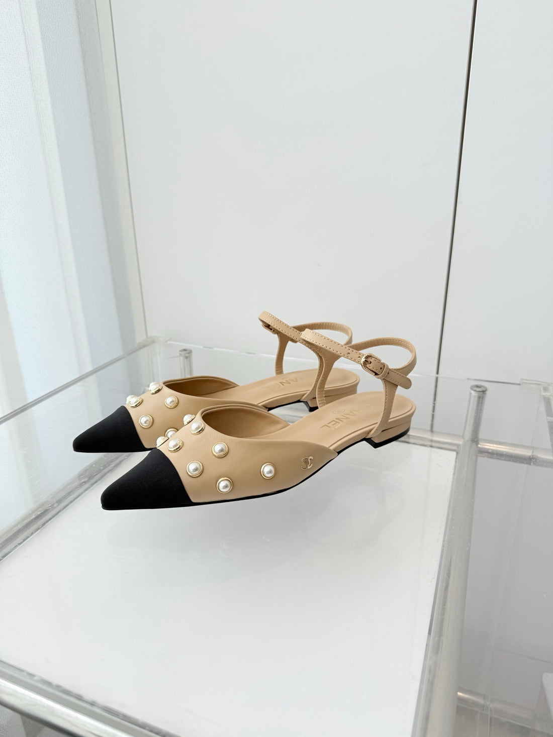 CC 26 Heeled Slingback With Pearl Toe Beige In Lambskin 597323