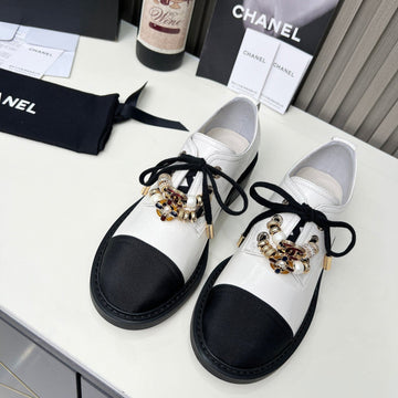 Chanel CC Combat Shoes With Pearl White In Calfskin 597896