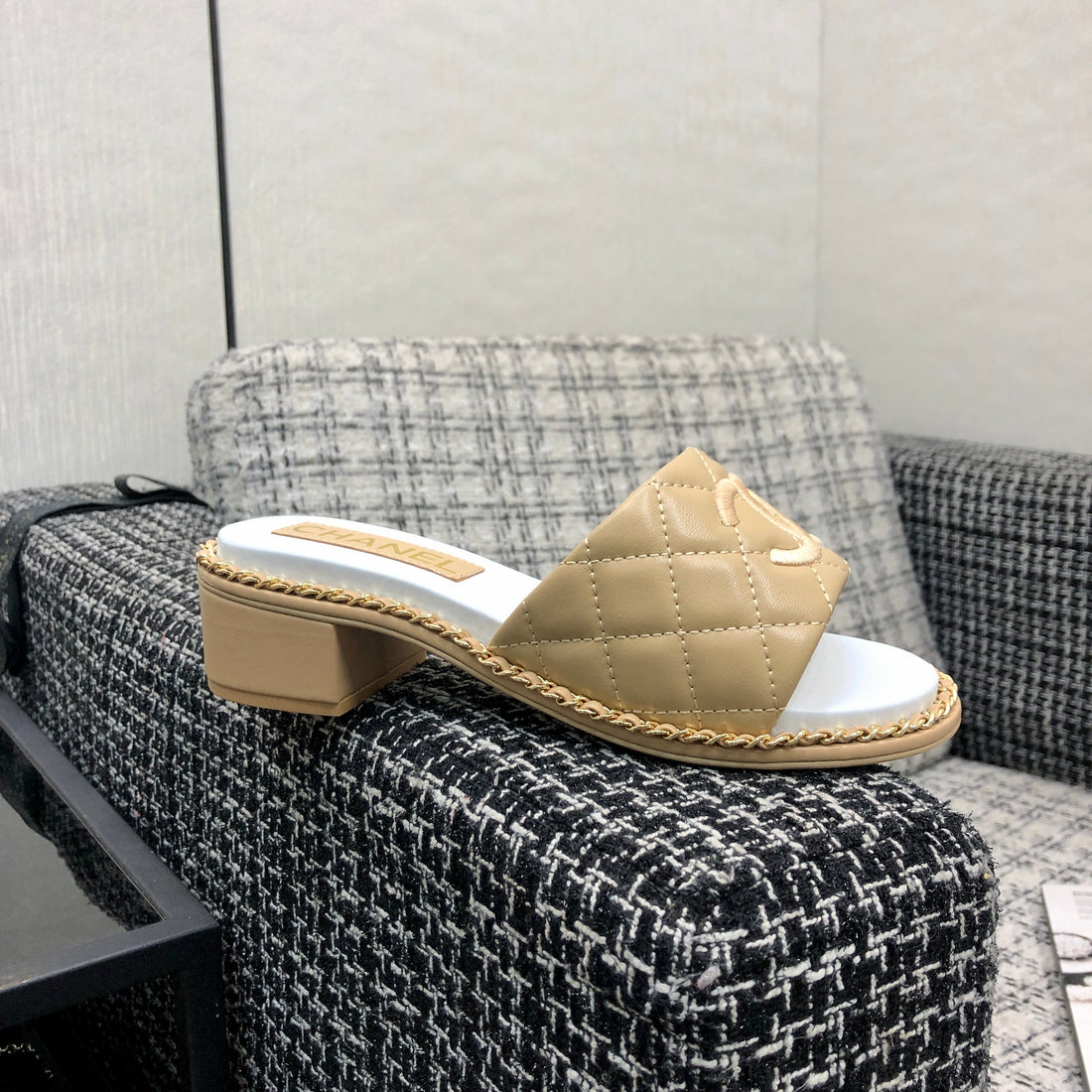 Chanel 26 High-Heeled Chain Slippers Beige In Lambskin 602481