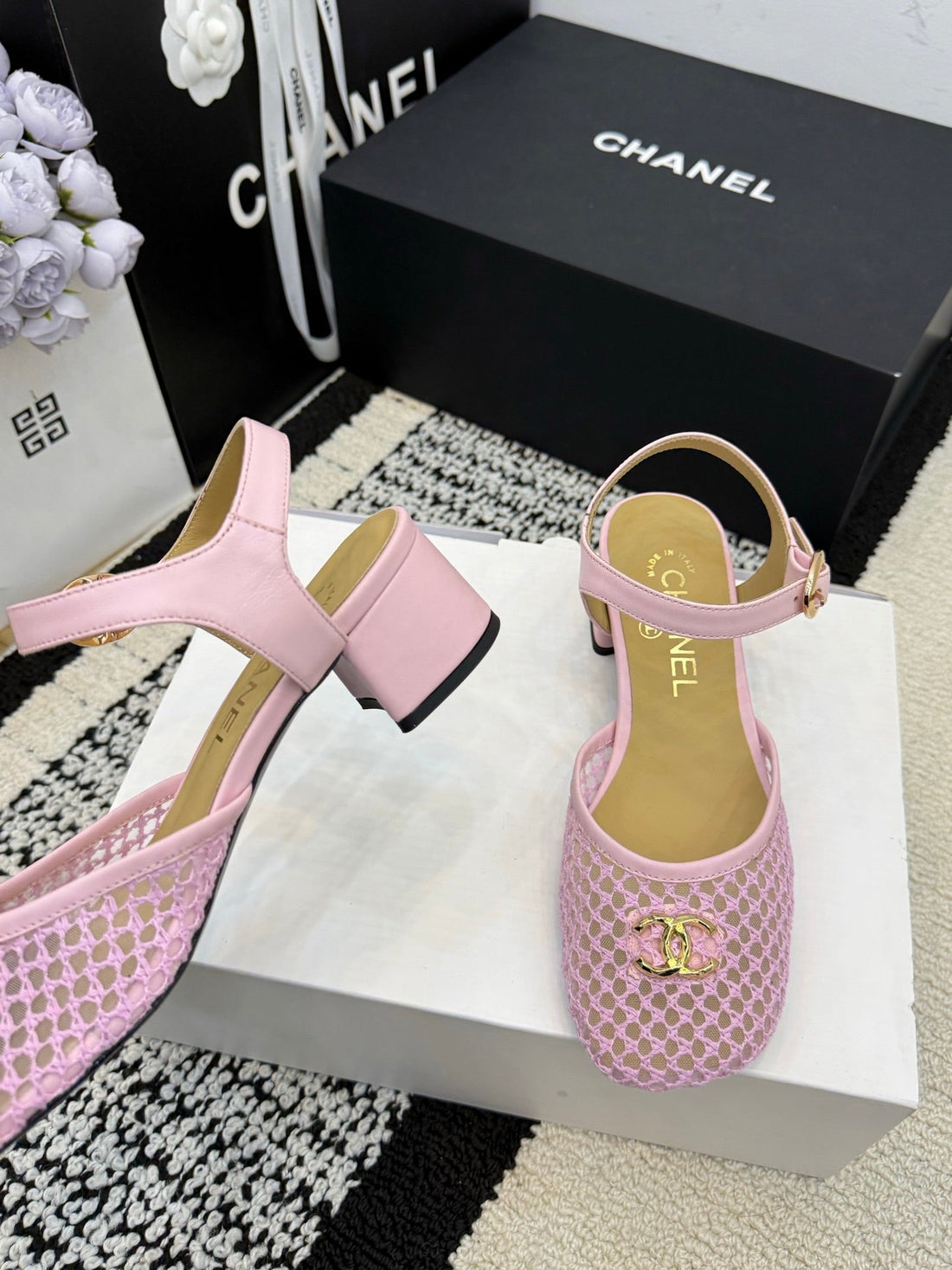 Chanel Square Toe Mary Jane Flats Pink In Mesh Fabric 602170