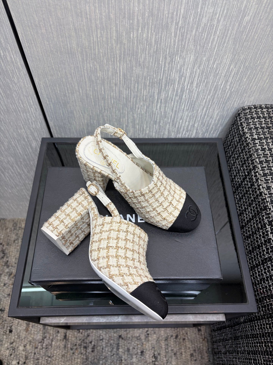 Chanel 26 Classic Chunky Heel Open Back Sandal 95 White In Tweed Fabric 602494