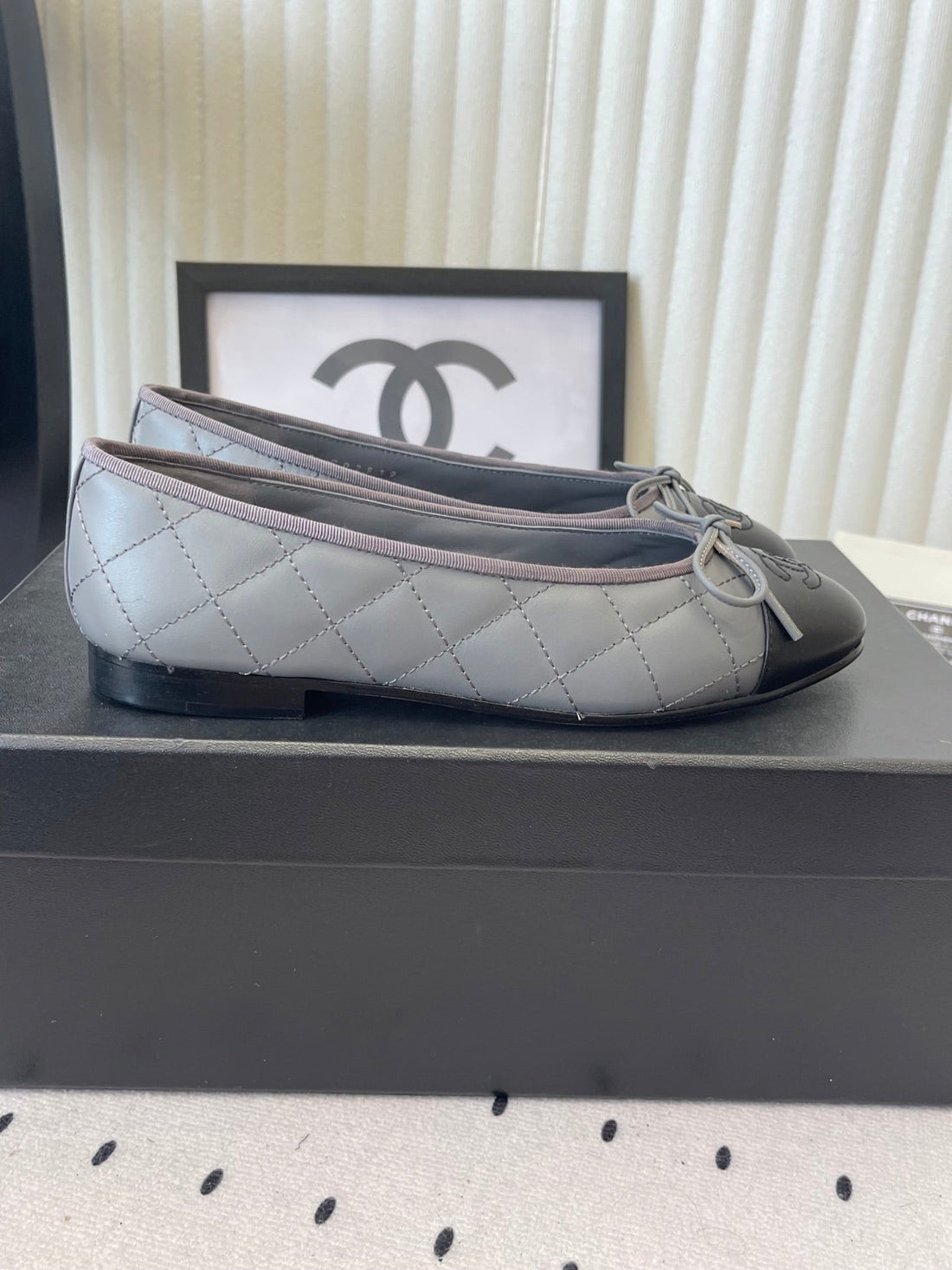 CC Ballet Flats Gray In Cowhide 611700