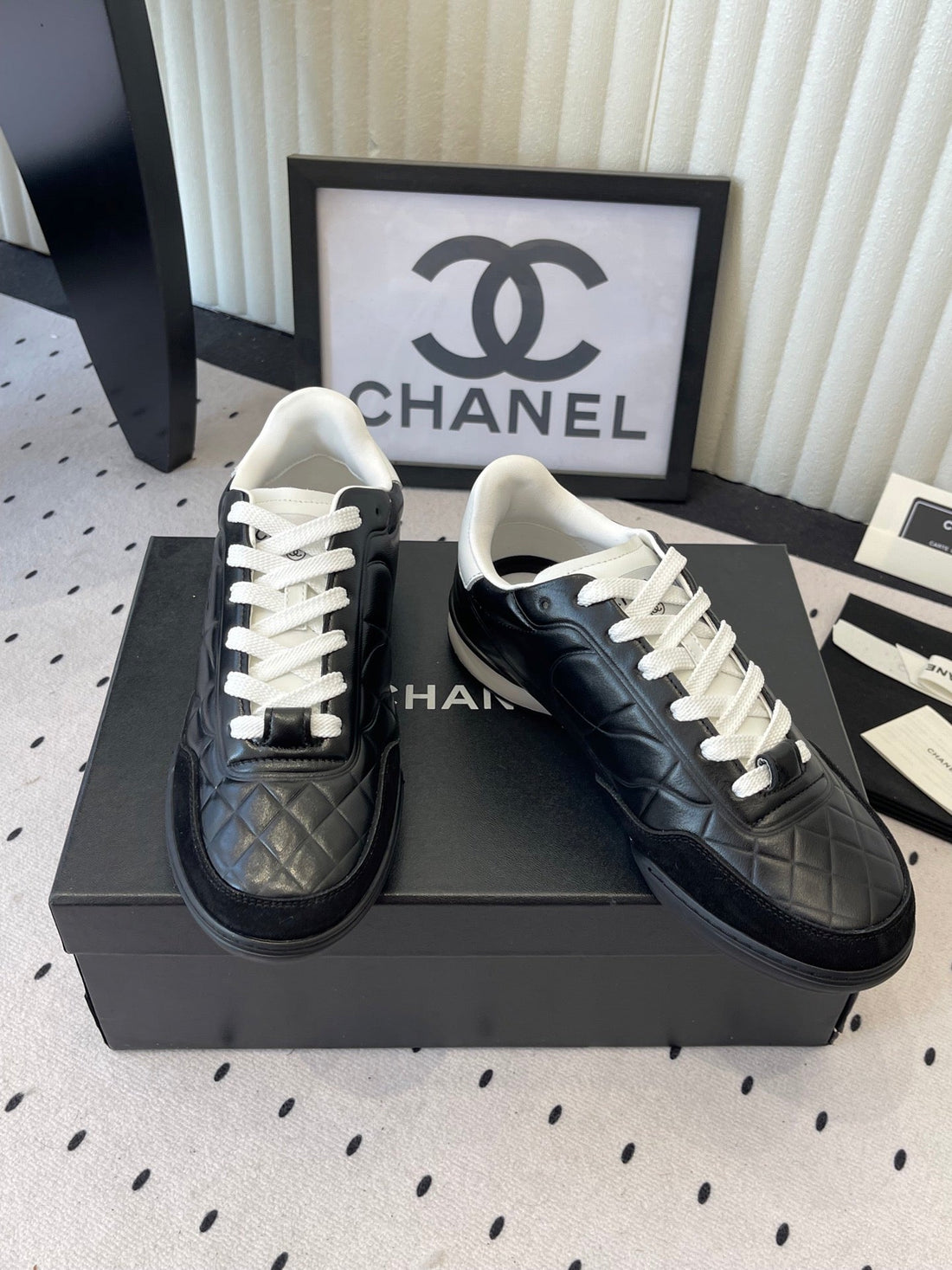 Chanel Coco Baseball Shoes Black In Cowhide 611670