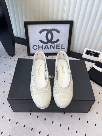 Chanel Ballet Flats White In Woven Raffia 611582