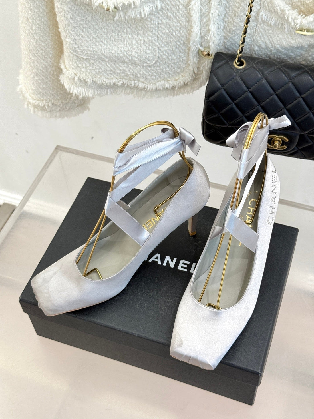 Chanel 26C Ballet High Heels Light Gray In Silk 616005