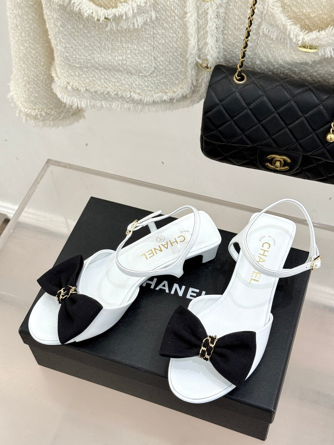 Chanel 26C Chain Bow Chunky Heel Sandals White Black In Cowhide 615990