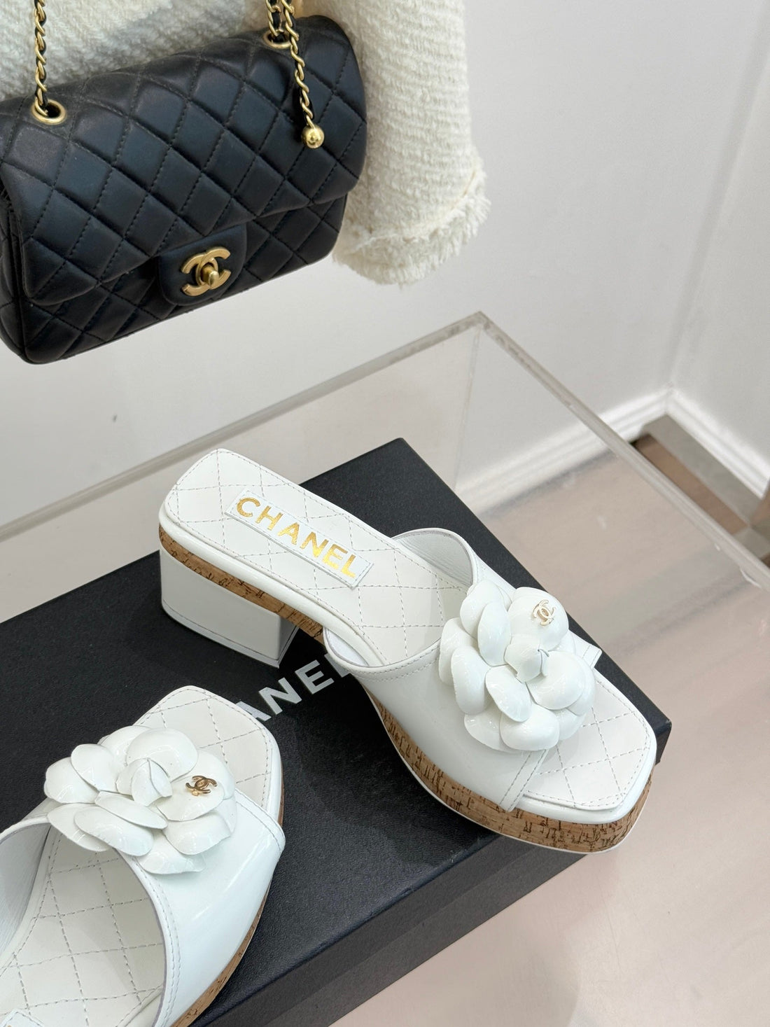 Chanel 26C Camellia Wood Grain Platform Sandals White In Leather 615916