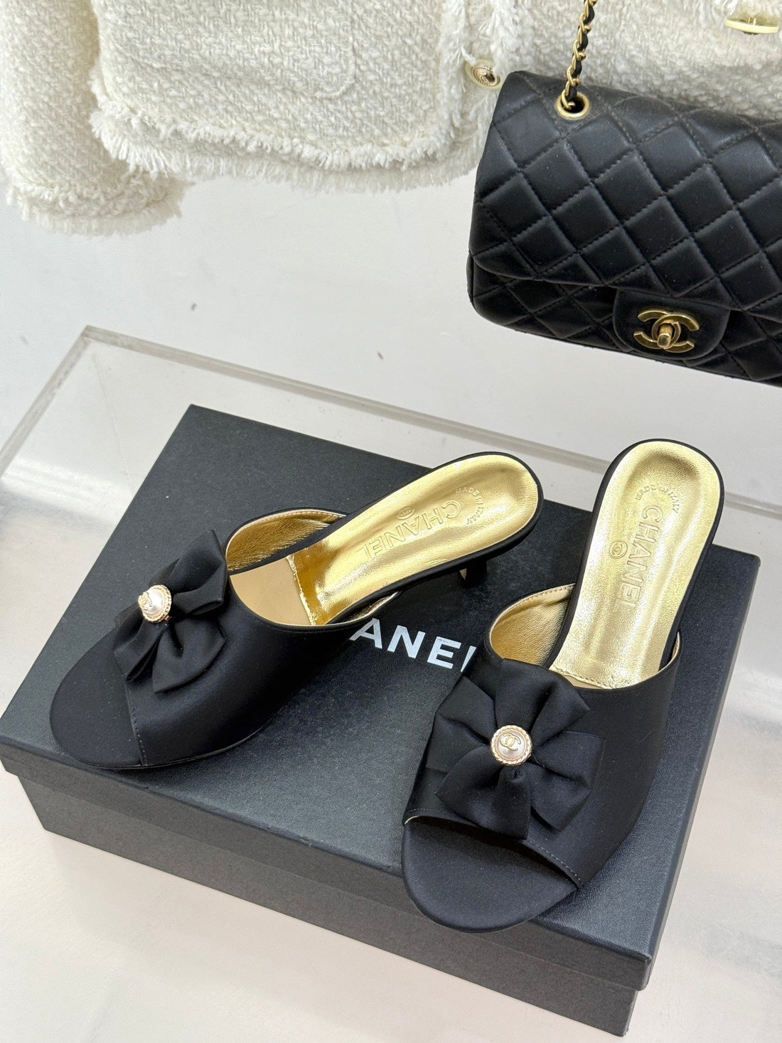 CC 26S Bow Slippers High Heel 35MM Black Satin Sheepskin 615751