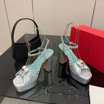 Valentino Classic Sandals Silver In Sheepskin 629543