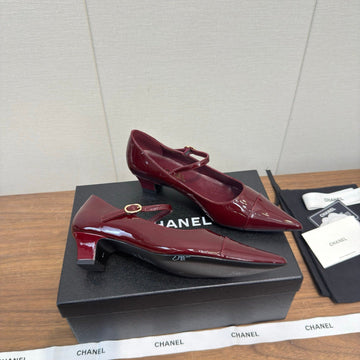 Chanel 26 Pointed-Toe Low Heel 25 Mary Janes Burgundy In Patent Leather 632185