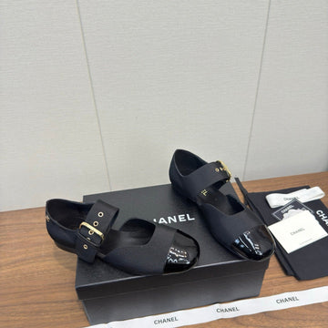 Chanel 26 Mary Jane Flat Black In Fabric Leather 632184
