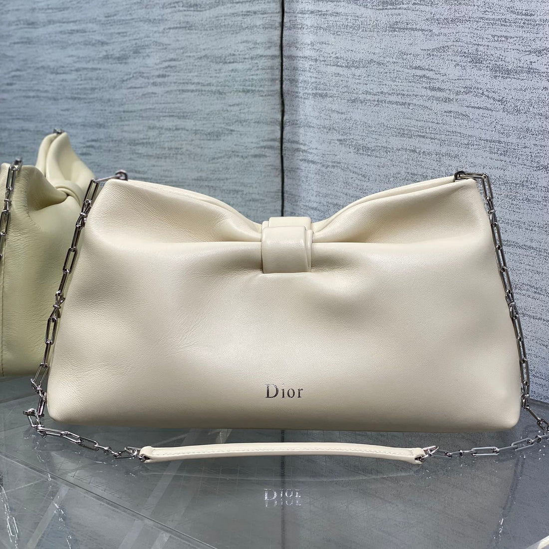 Dior 26 Bow Chain Bag In Ivory Lambskin