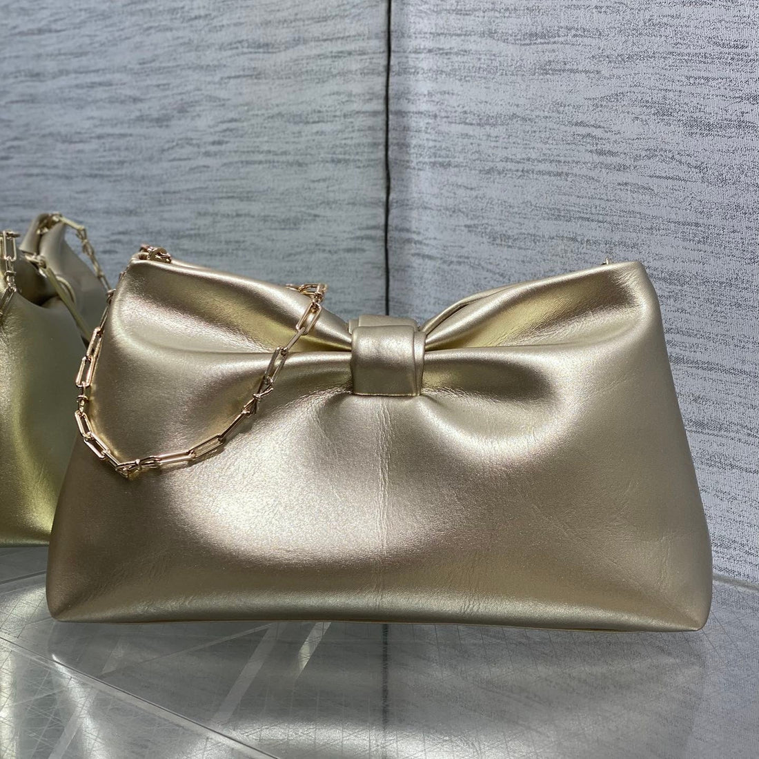 Dior 26 Bow Chain Bag In Gold Lambskin