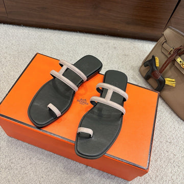 Hermes Georgia Sandals Taupe In Suede 685979