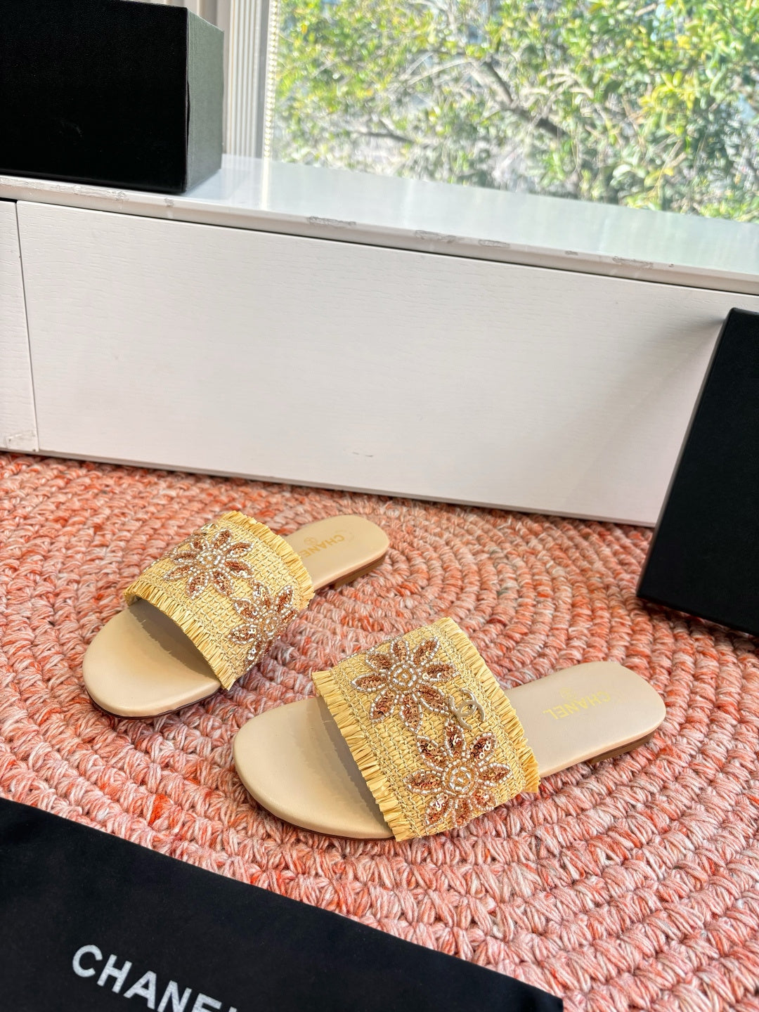 Chanel Bouclé Sandal Straw Yellow In Fabric Sheepskin 685950