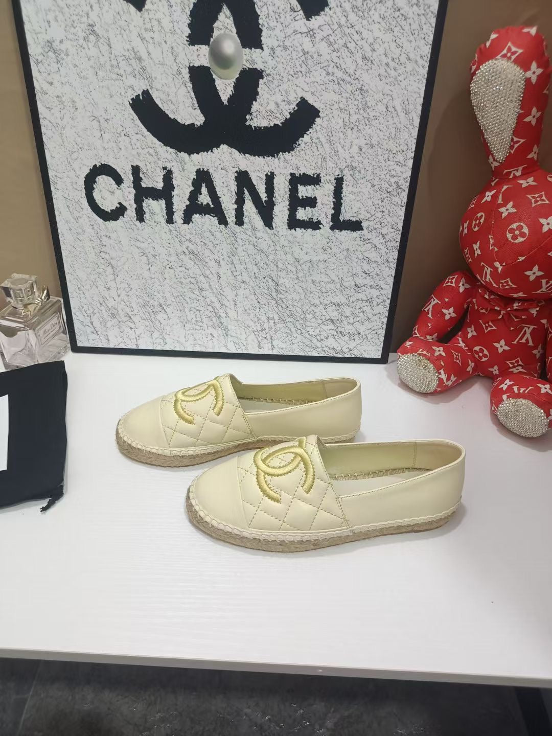 Chanel Espadrilles Light Cream In Cowhide 684837