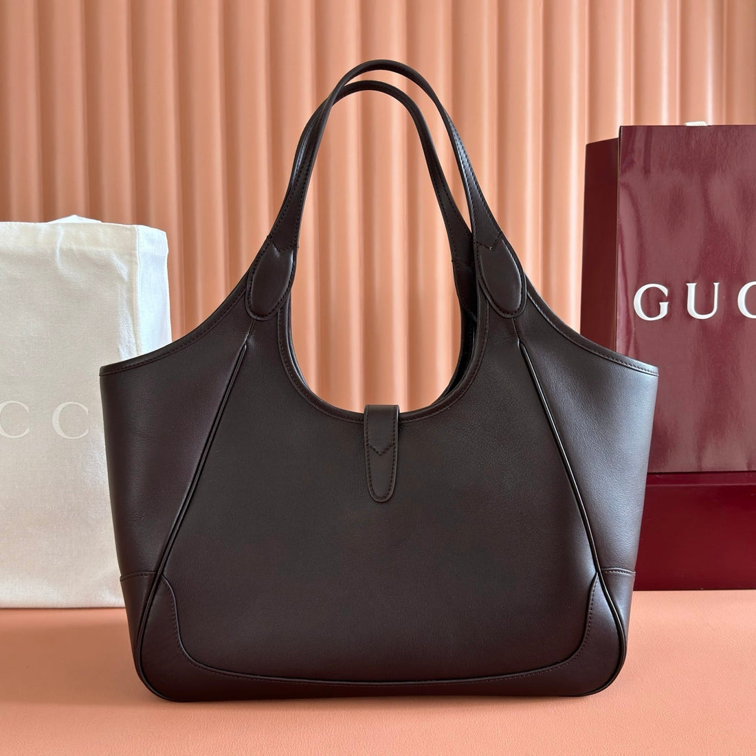 Gucci Mercato Small 35 Tote Bag Brown In Cowhide 284926