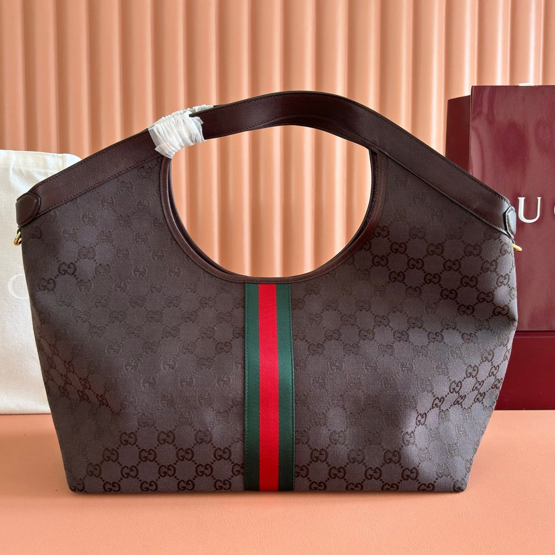 GG 26 Giglio Large Tote Bag 60CM Brown In Lustrous Coated GG Fabric 284949