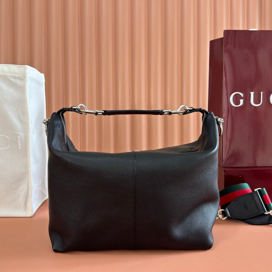 Gucci 26 Coach Shay Crossbody Bag 33 Black In Cowhide 284969
