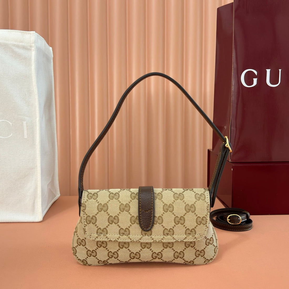 Gucci 26 Jackie Small 21.5cm Brown In Canvas 284987