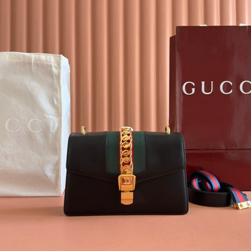 Gucci Sylvie 25.5 Shoulder Bag Black Gold In Cowhide 285222
