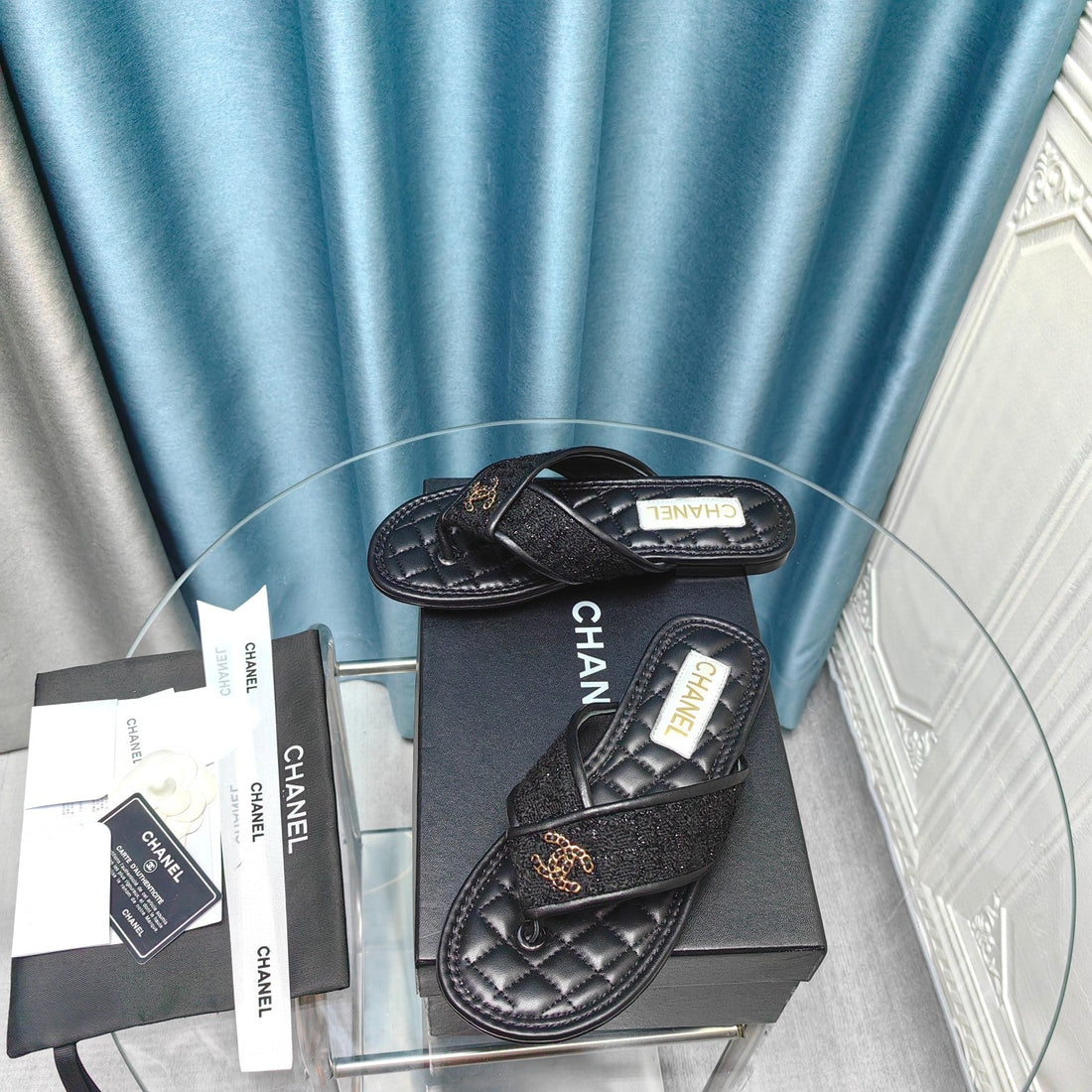 Chanel 26P Flip-Flops Black In Woven 712310