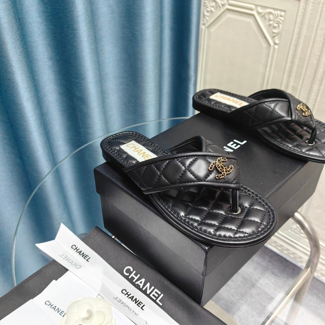 Chanel 26P Flip-Flops Black In Calfskin 712311