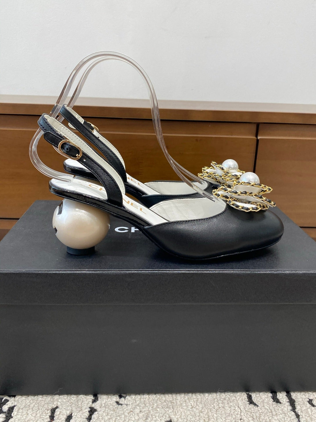 Chanel 26 Round Toe Pearl Heel 50 Shoes Black In Cowhide 729340