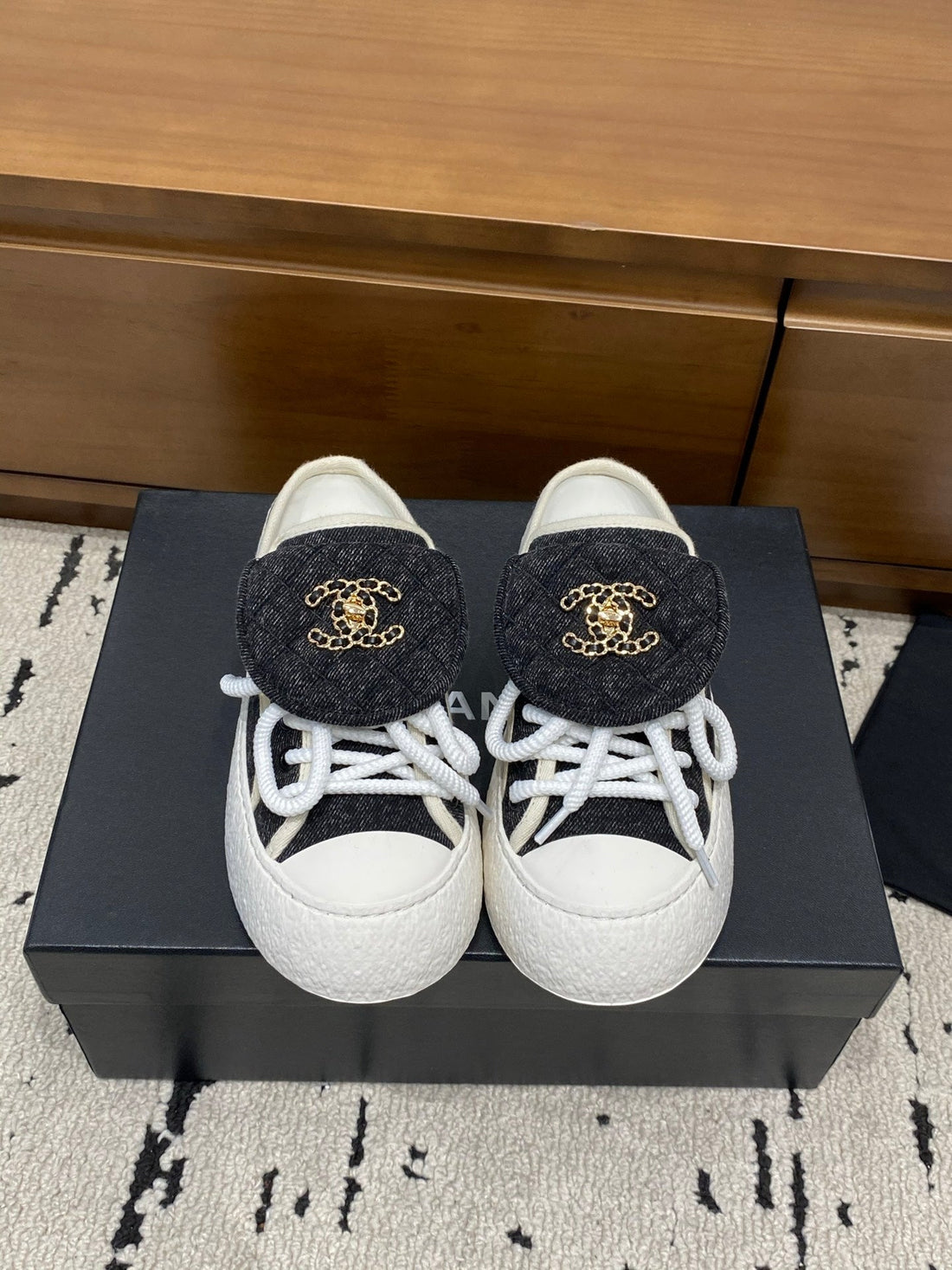 Chanel 26 Mules Casual Black White In Fabric 729327