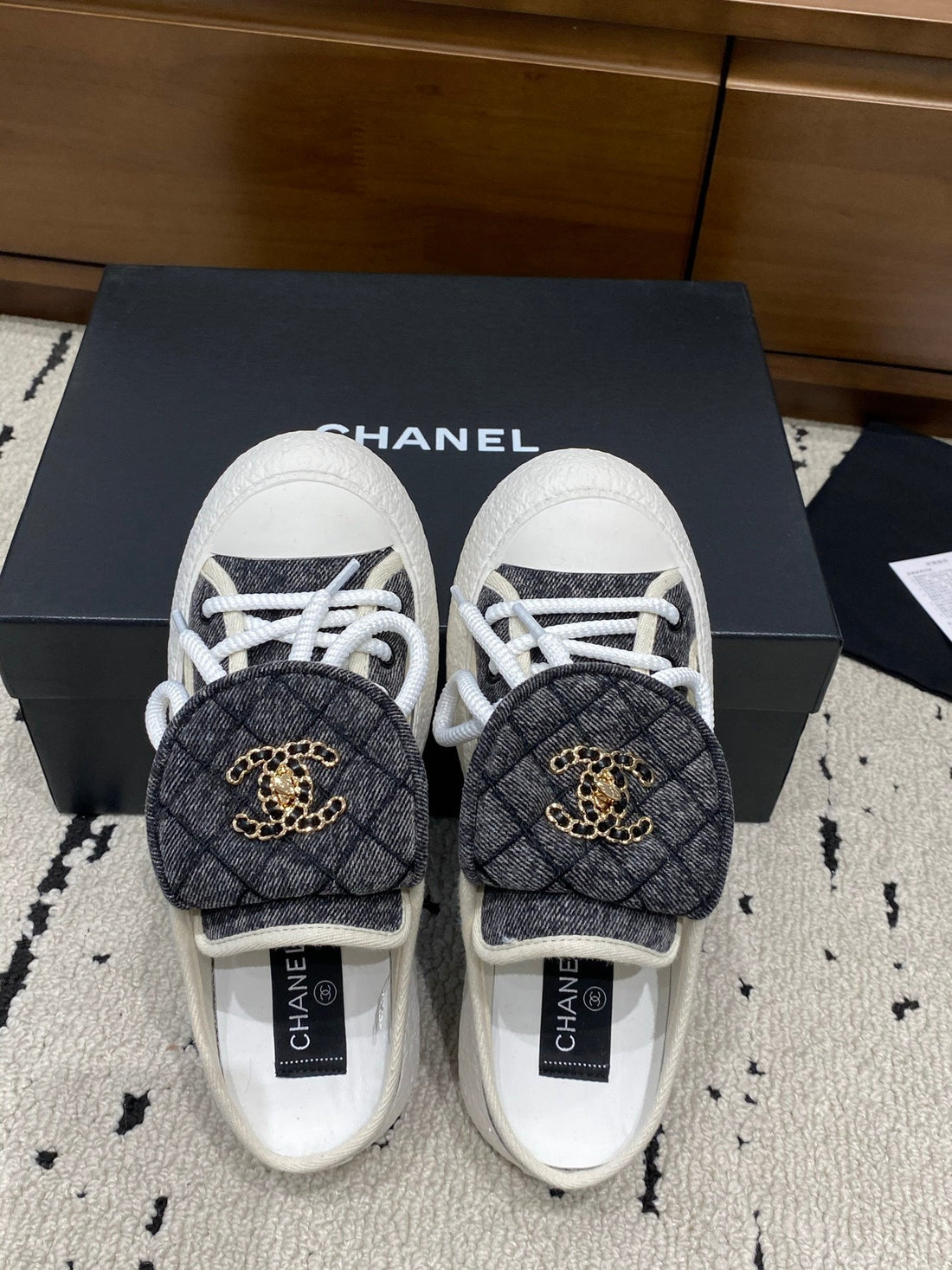 Chanel 26 Mules Casual Grey White In Fabric 729325