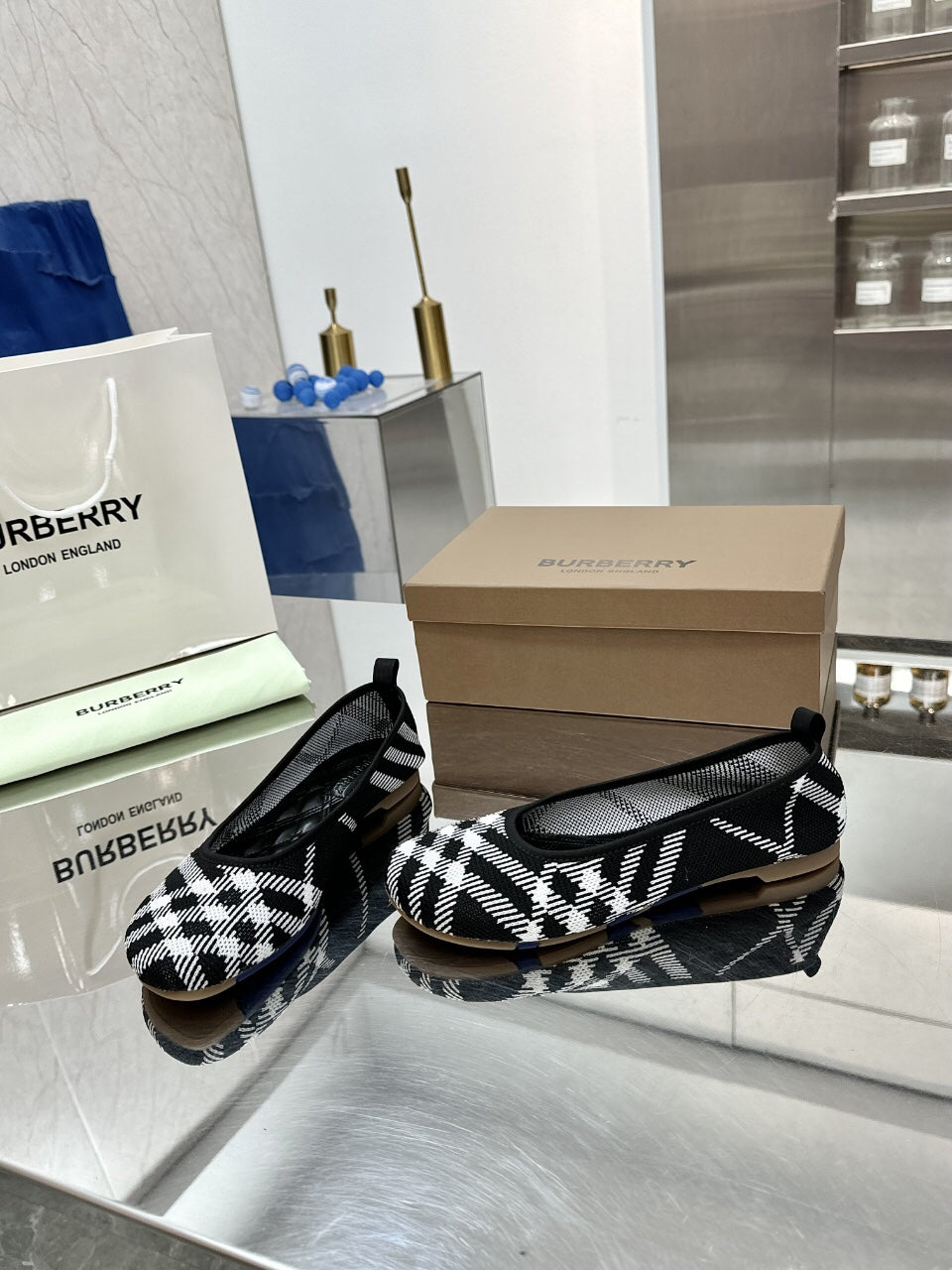 Burberry Classic Check Flats Black White In Fabric 729741