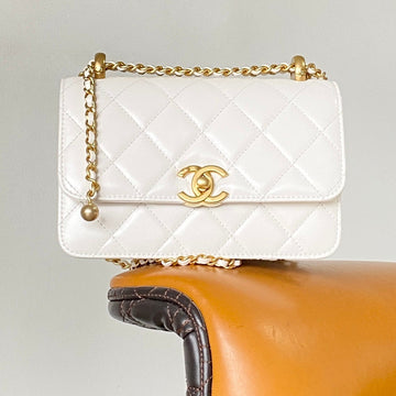 Chanel Classic Mini Flap Bag 19 White In Calfskin