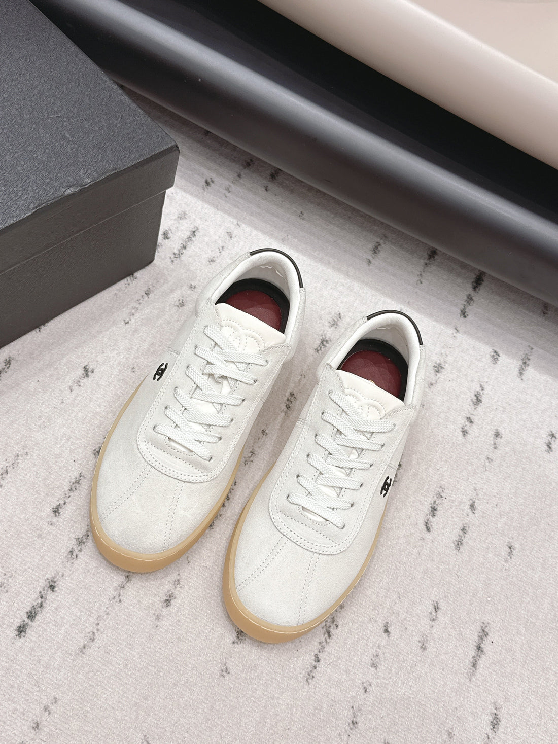 Chanel 26 Round Toe Platform Casual Shoes White In Suede 739429